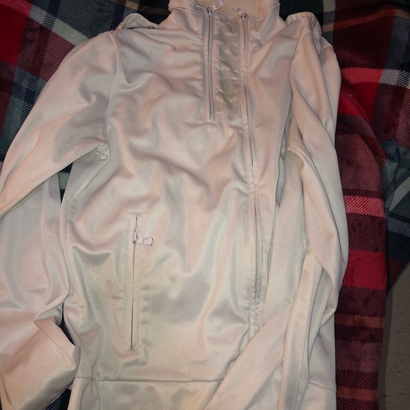 White bench jacket - Picture 2 of 2